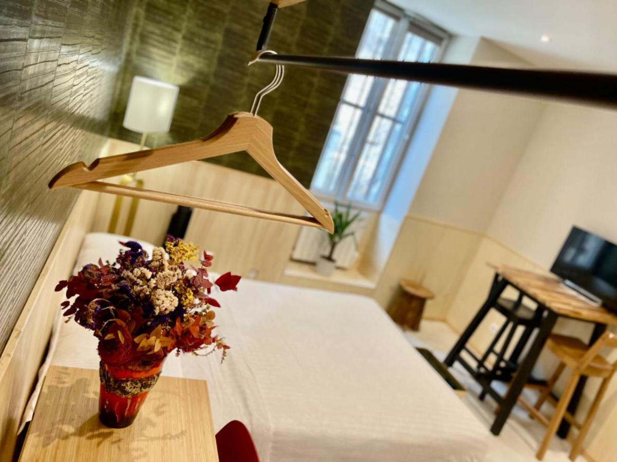 Tang Home Apartment Bordeaux Eksteriør bilde