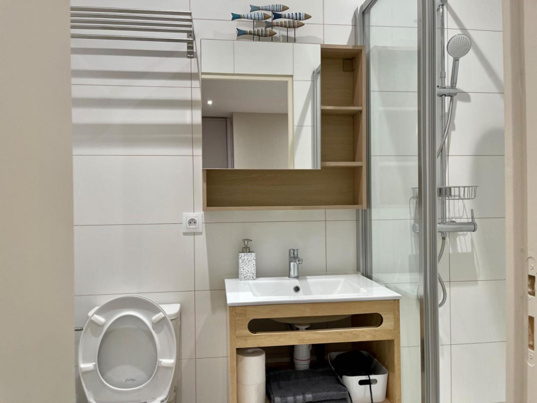 Tang Home Apartment Bordeaux Eksteriør bilde